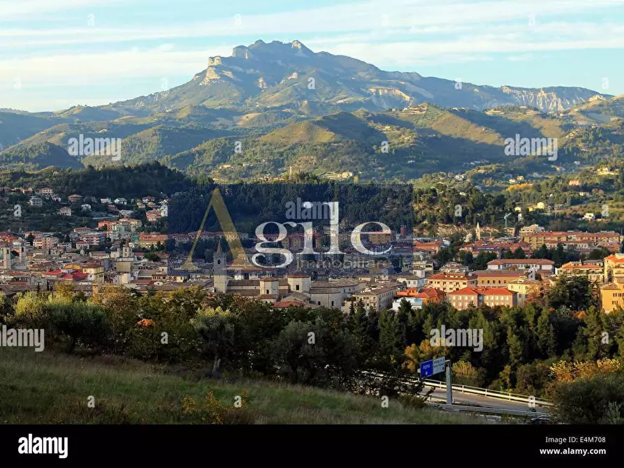Immagine 5 di Appartamento in vendita  in VIA DELLE BEGONIE a Ascoli Piceno