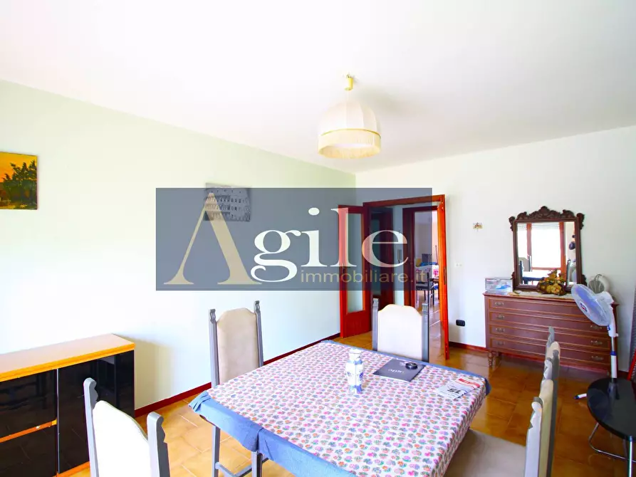 Immagine 1 di Appartamento in vendita  in via bafile a Alba Adriatica