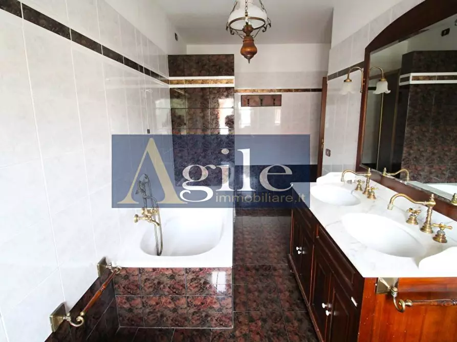 Immagine 12 di Villetta a schiera in vendita  in VIA DEI PINI a Monteprandone