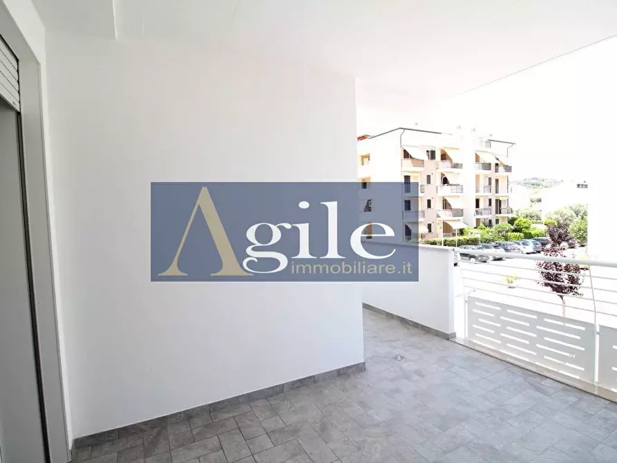 Immagine 8 di Appartamento in vendita  in via antonino scoppelliti a Tortoreto