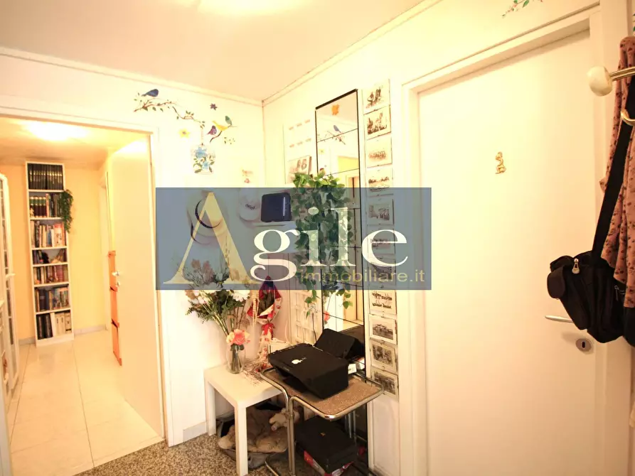 Immagine 12 di Appartamento in vendita  in centro commerciale orologio a Grottammare