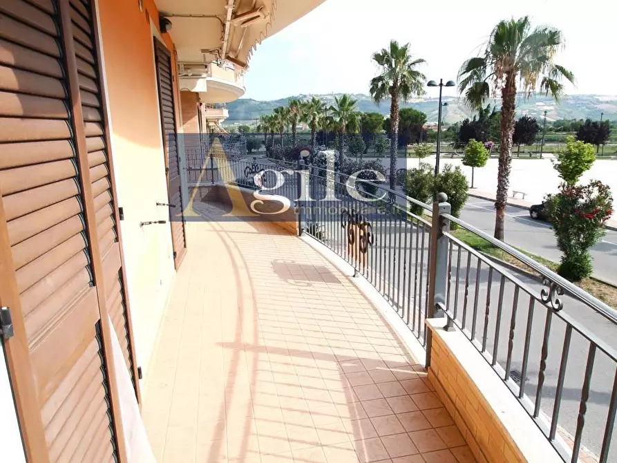 Immagine 9 di Appartamento in vendita  in via la Pira a Monsampolo Del Tronto