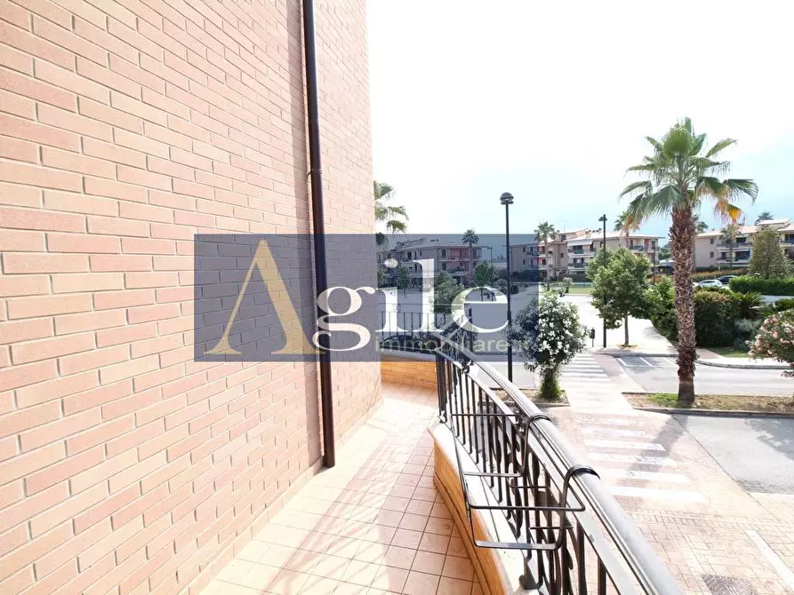 Immagine 11 di Appartamento in vendita  in via la Pira a Monsampolo Del Tronto