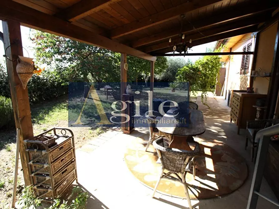 Immagine 20 di Villa in vendita  in CASTORANO a Castorano