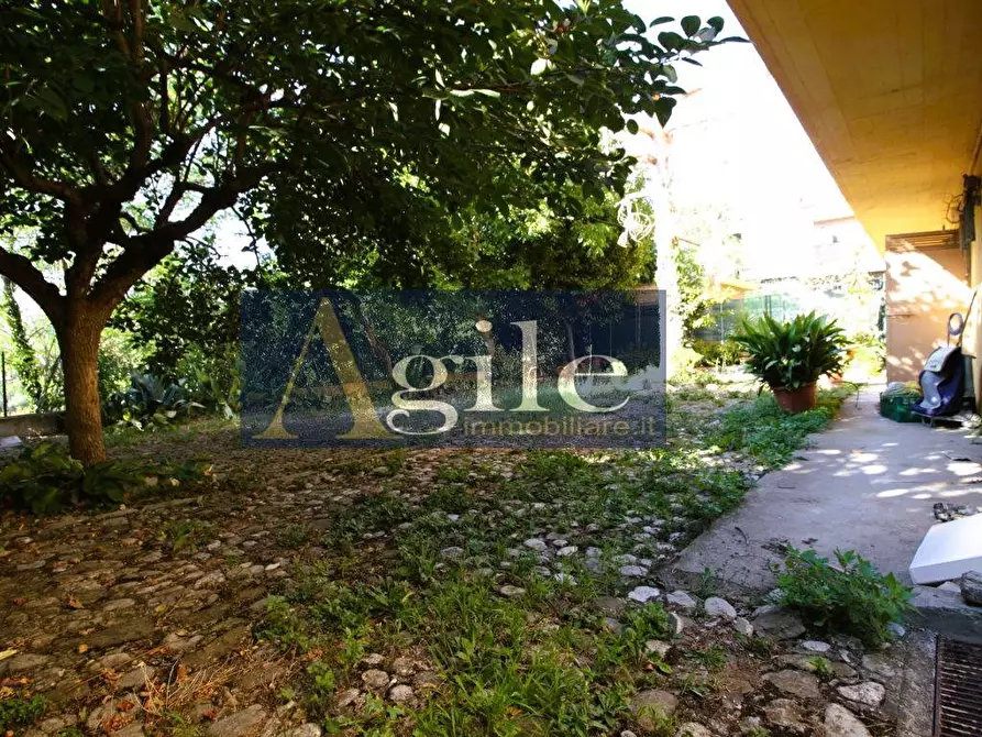 Immagine 26 di Appartamento in vendita  in VIA GIOVANNI VANNICOLA a Offida