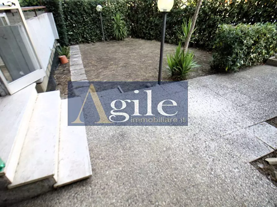 Immagine 13 di Appartamento in vendita  in VIA ROMA a Folignano