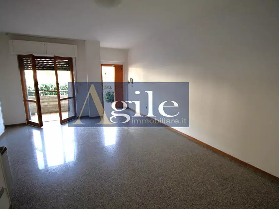 Immagine 2 di Appartamento in vendita  in VIA ROMA a Folignano