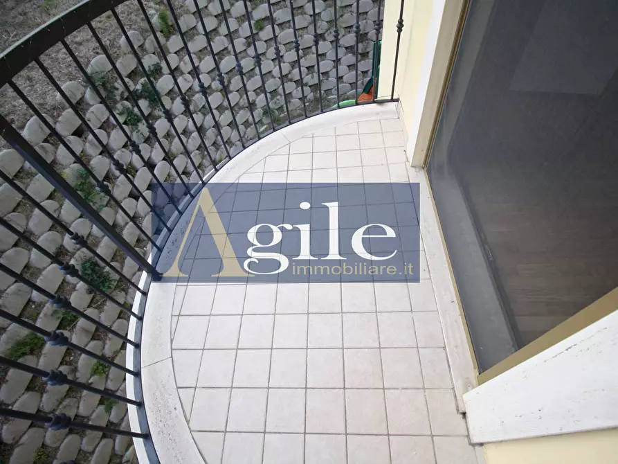 Immagine 14 di Appartamento in vendita  in via fontemercato a Acquaviva Picena