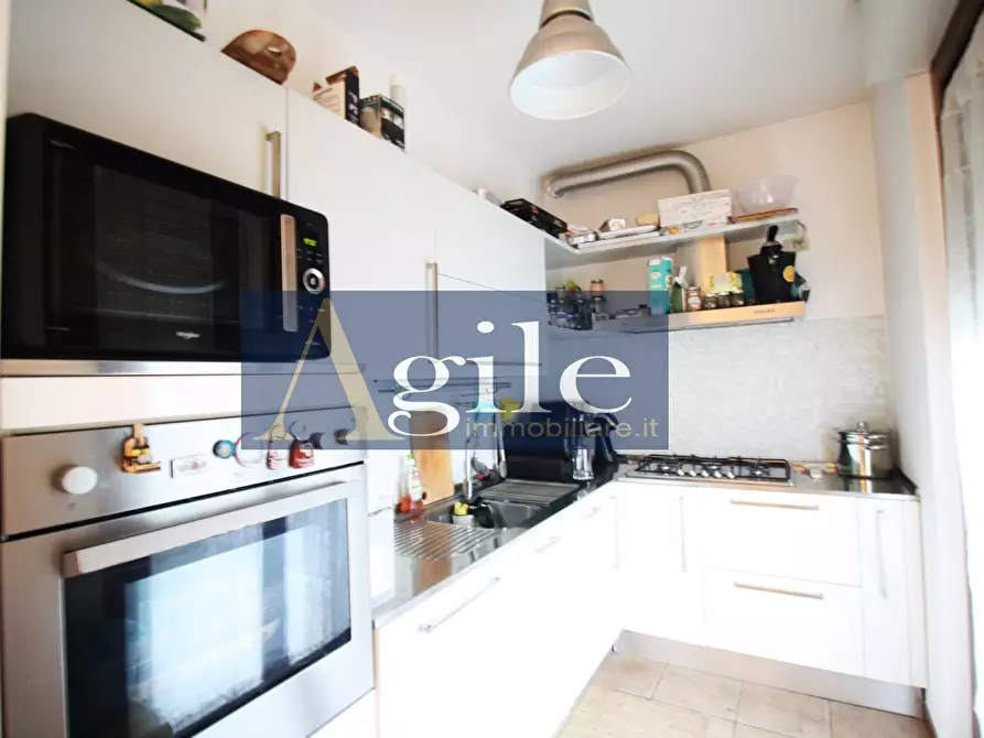 Immagine 4 di Appartamento in vendita  in via fontemercato a Acquaviva Picena