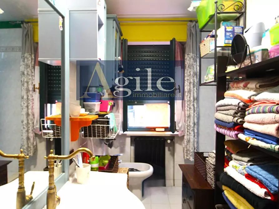 Immagine 14 di Appartamento in vendita  in via ancona a Grottammare