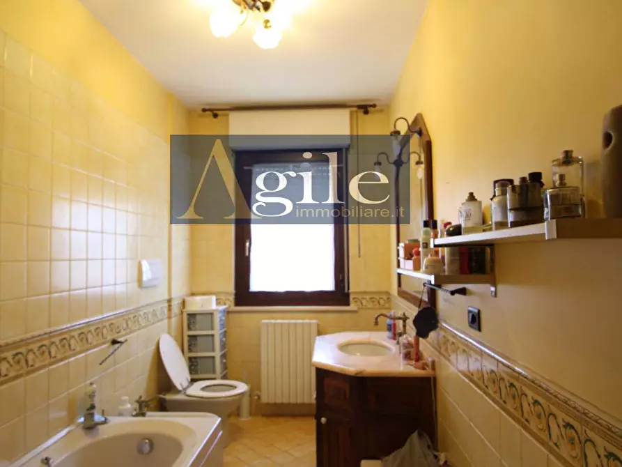 Immagine 15 di Appartamento in vendita  in via nino bixio a San Benedetto Del Tronto