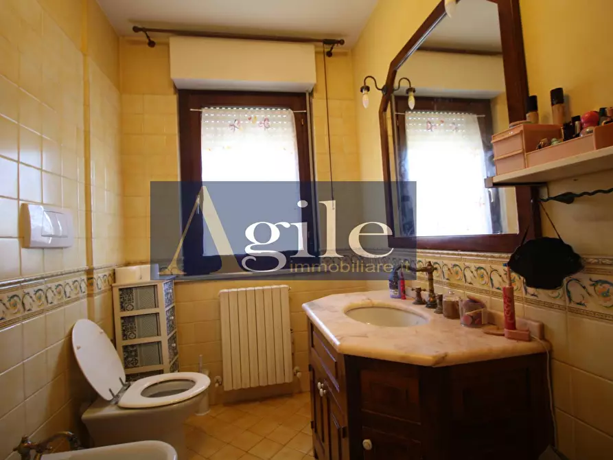 Immagine 14 di Appartamento in vendita  in via nino bixio a San Benedetto Del Tronto