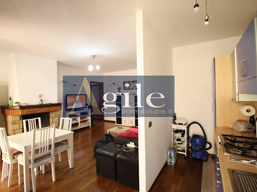 Immagine 4 di Appartamento in vendita  in via nino bixio a San Benedetto Del Tronto