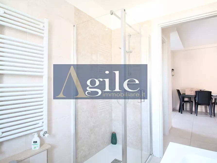 Immagine 11 di Appartamento in vendita  in via nazario sauro a San Benedetto Del Tronto