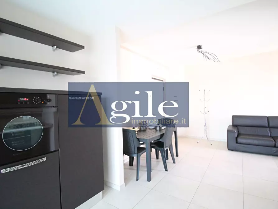 Immagine 10 di Appartamento in vendita  in via nazario sauro a San Benedetto Del Tronto