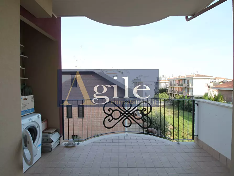 Immagine 8 di Appartamento in vendita  in via nazario sauro a San Benedetto Del Tronto