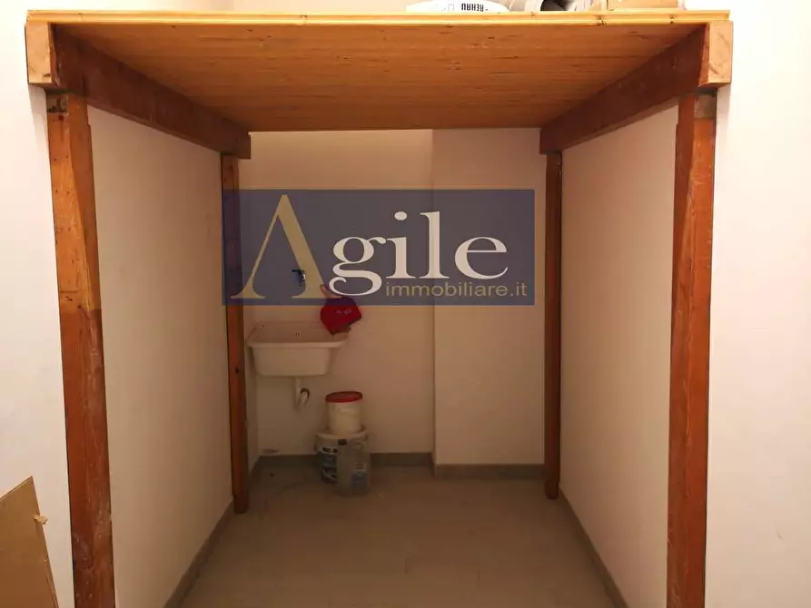 Immagine 11 di Appartamento in vendita  in via piemonte a San Benedetto Del Tronto