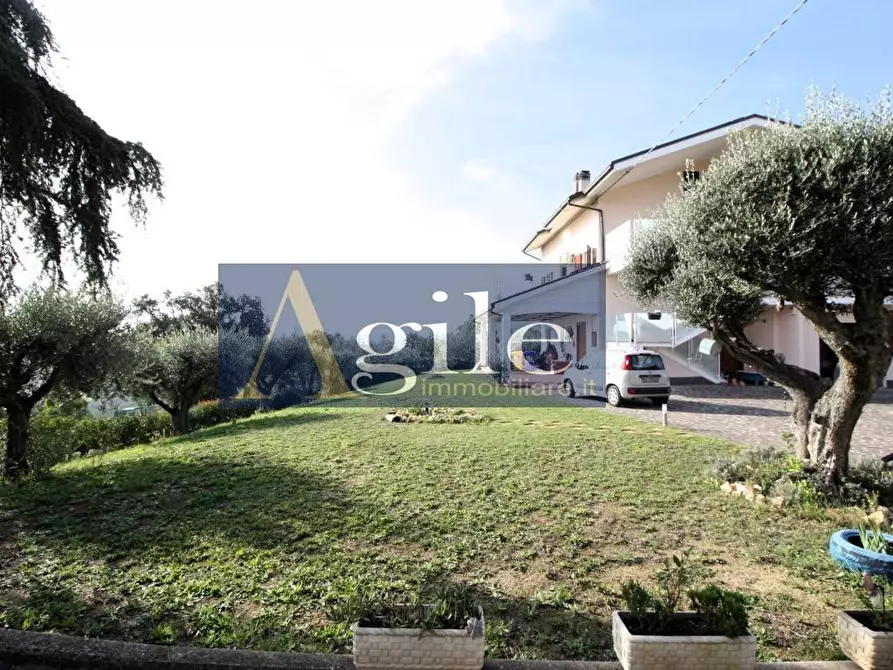 Immagine 20 di Villa in vendita  in contrada montetinello a Monteprandone