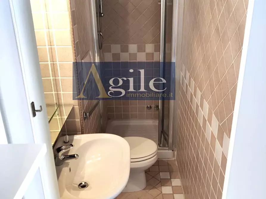 Immagine 6 di Casa indipendente in vendita  in via galileo galilei a San Benedetto Del Tronto