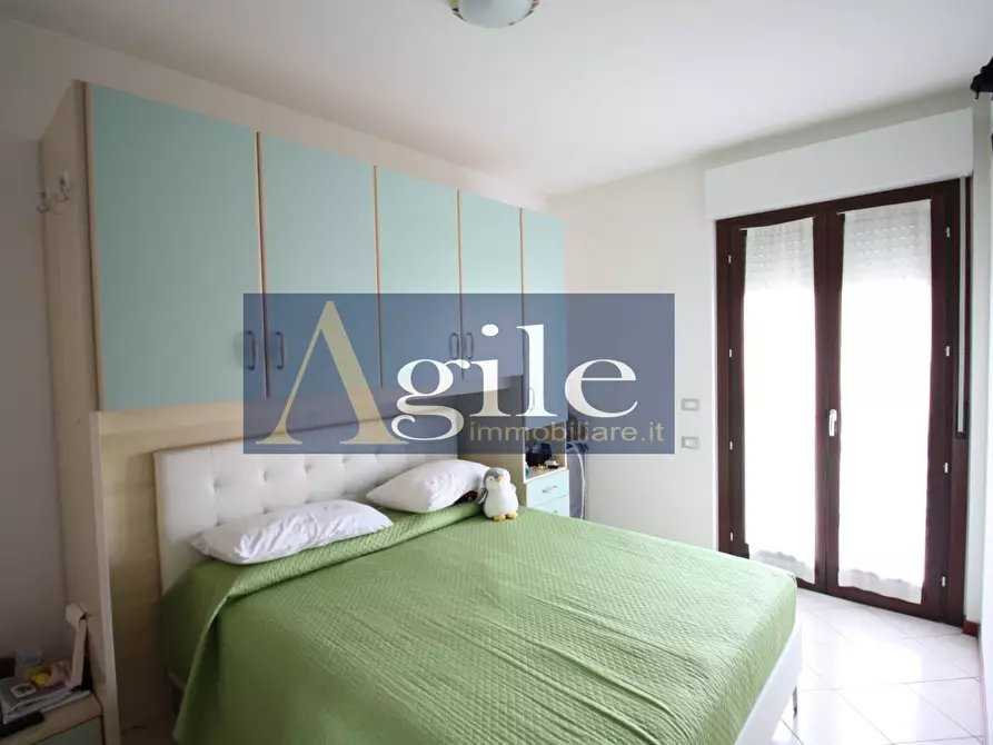 Immagine 4 di Appartamento in vendita  in via dei pini a Tortoreto