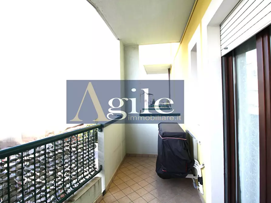 Immagine 6 di Appartamento in vendita  in via dei pini a Tortoreto