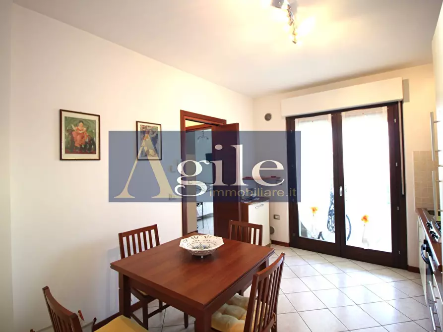 Immagine 2 di Appartamento in vendita  in via dei pini a Tortoreto