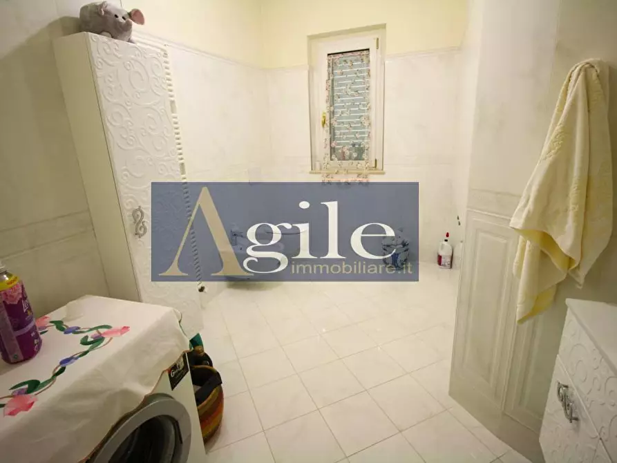 Immagine 13 di Villa in vendita  in Contrada Carpineto a Monsampolo Del Tronto