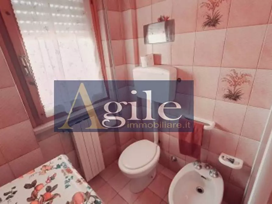 Immagine 8 di Appartamento in vendita  in via merano a Alba Adriatica