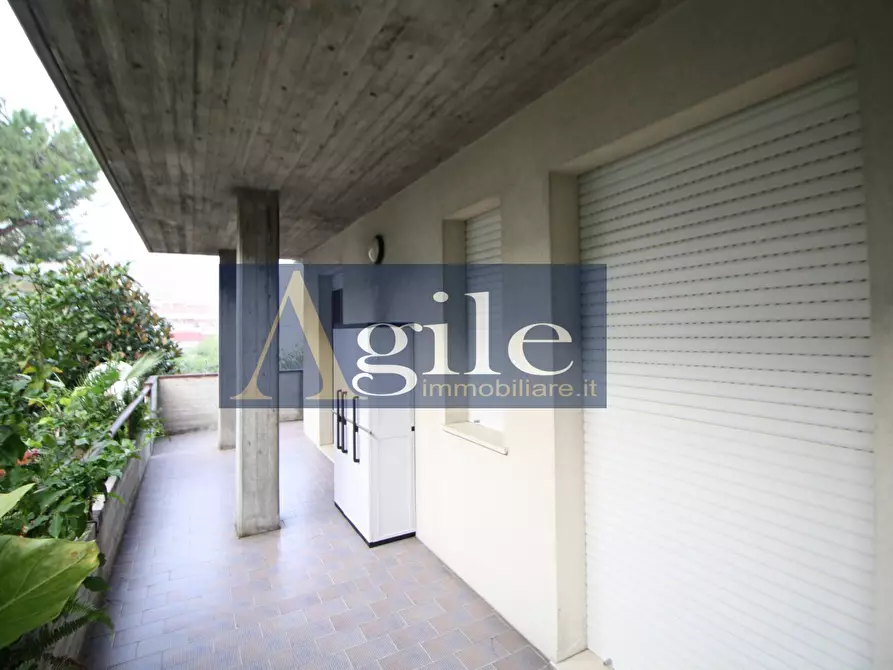 Immagine 5 di Appartamento in vendita  in via ruggero leoncavallo a Grottammare