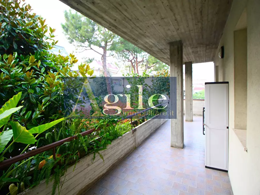 Immagine 6 di Appartamento in vendita  in via ruggero leoncavallo a Grottammare