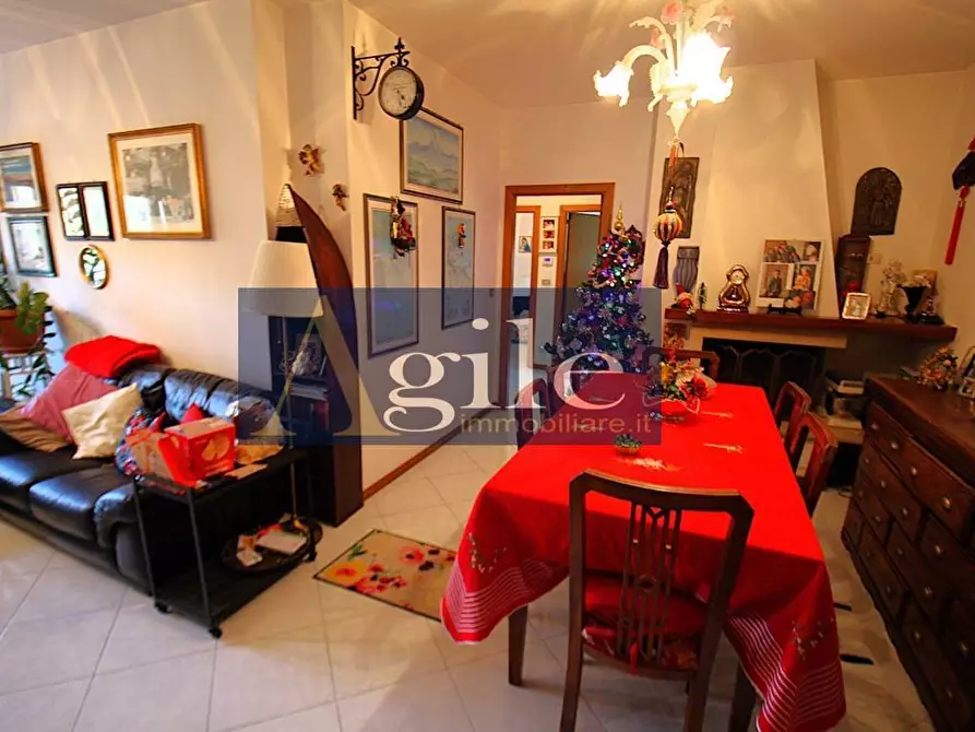 Immagine 2 di Appartamento in vendita  in VIA TREVIRI a Ascoli Piceno