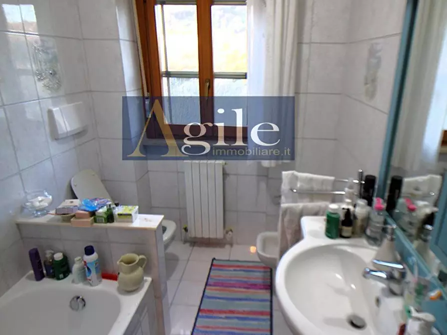 Immagine 9 di Appartamento in vendita  in VIA TREVIRI a Ascoli Piceno