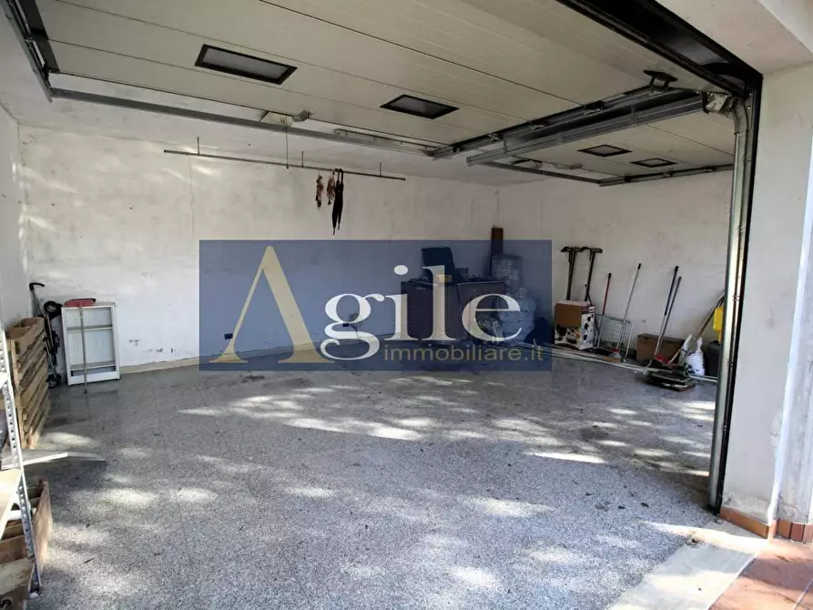 Immagine 14 di Appartamento in vendita  in VIA SALARIA a Colli Del Tronto