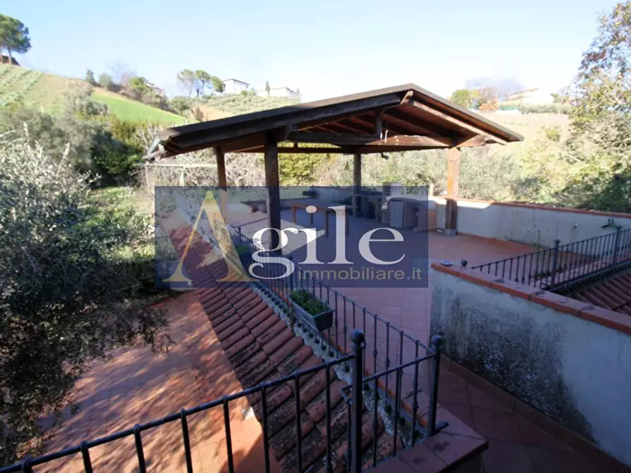 Immagine 19 di Appartamento in vendita  in VIA SALARIA a Colli Del Tronto