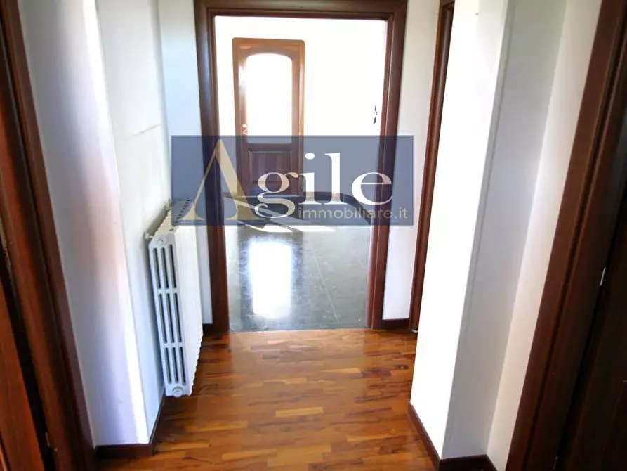 Immagine 5 di Appartamento in vendita  in VIA SALARIA a Colli Del Tronto