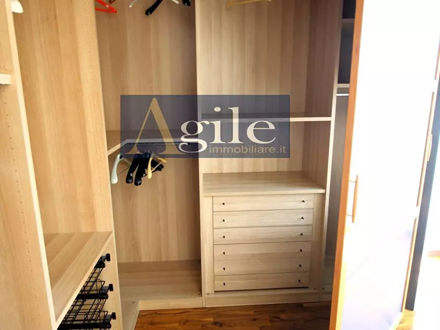 Immagine 10 di Appartamento in vendita  in VIA SALARIA a Colli Del Tronto