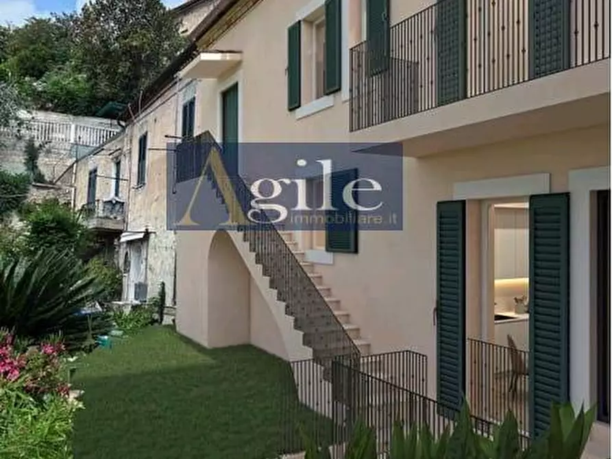 Immagine 1 di Appartamento in vendita  in VIA FRATELLI ROSSELLI a Grottammare