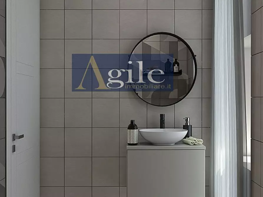 Immagine 15 di Villa in vendita  in VIA FRATELLI CAIROLI a San Benedetto Del Tronto