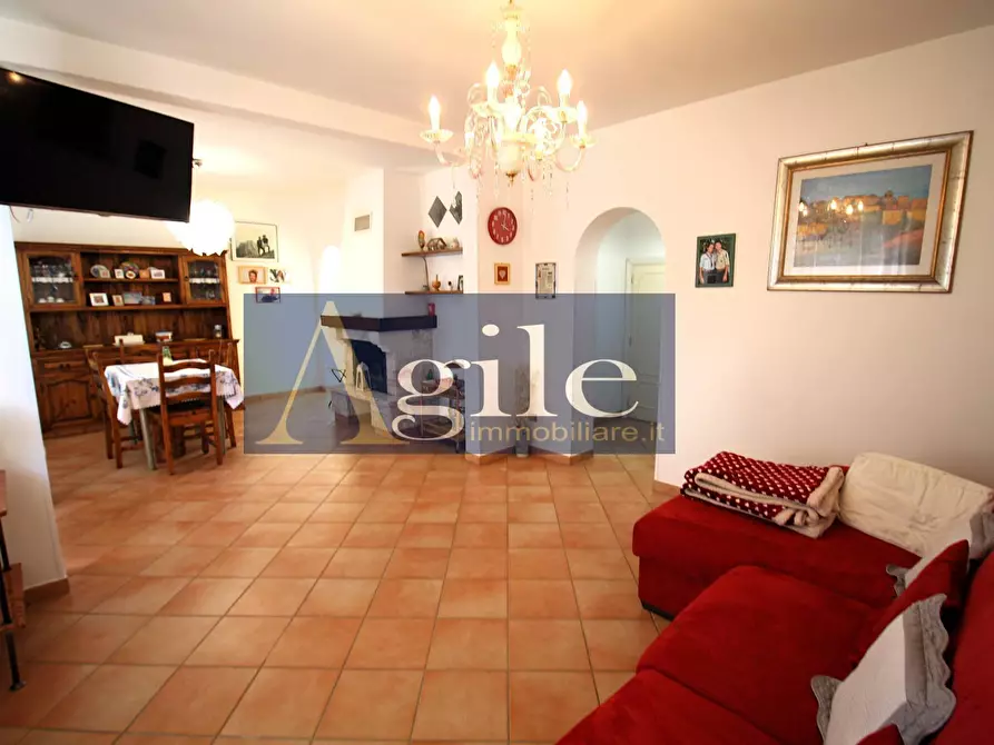 Immagine 1 di Casa indipendente in vendita  in CONTRADA SALARIA INFERIORE a Colli Del Tronto