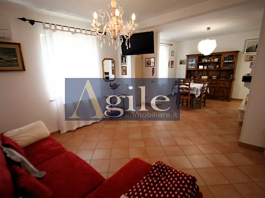 Immagine 2 di Casa indipendente in vendita  in CONTRADA SALARIA INFERIORE a Colli Del Tronto
