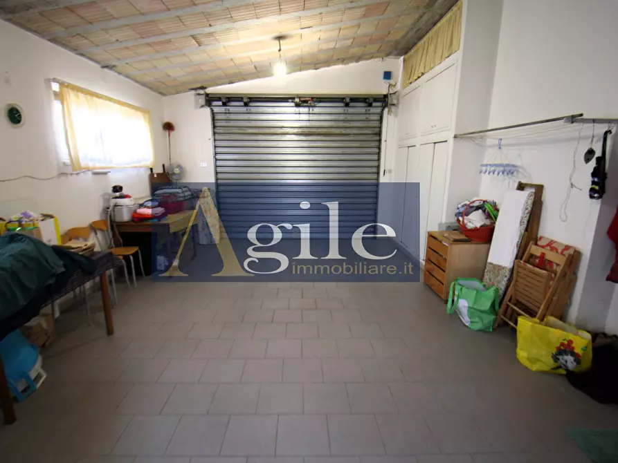 Immagine 17 di Casa indipendente in vendita  in CONTRADA SALARIA INFERIORE a Colli Del Tronto