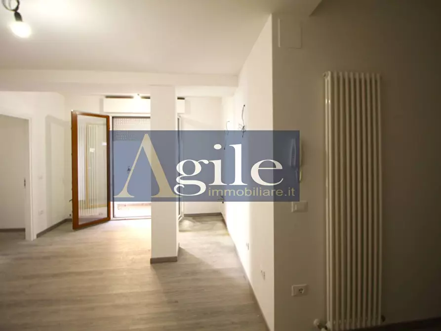 Immagine 1 di Appartamento in vendita  in via livenza a San Benedetto Del Tronto