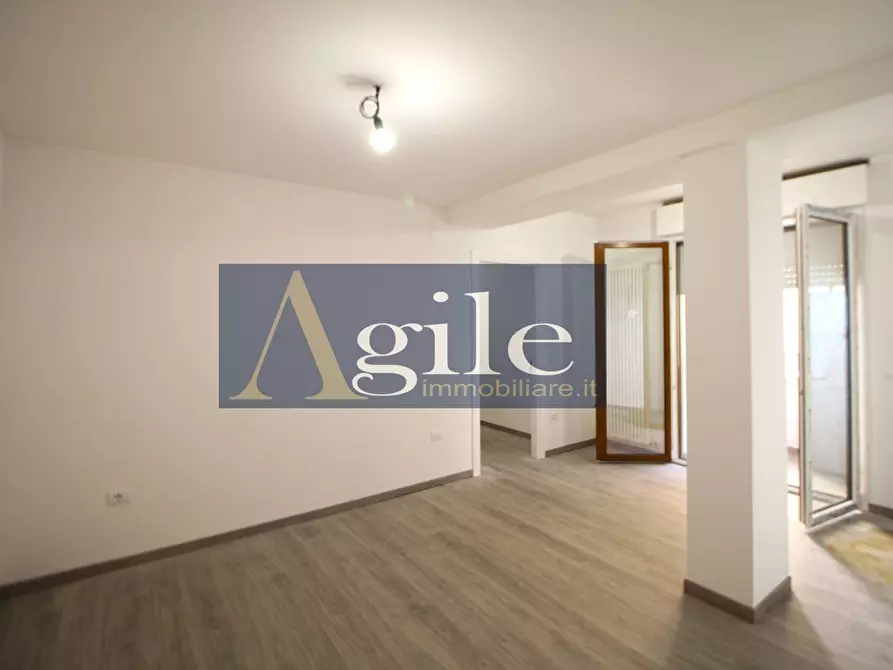 Immagine 3 di Appartamento in vendita  in via livenza a San Benedetto Del Tronto