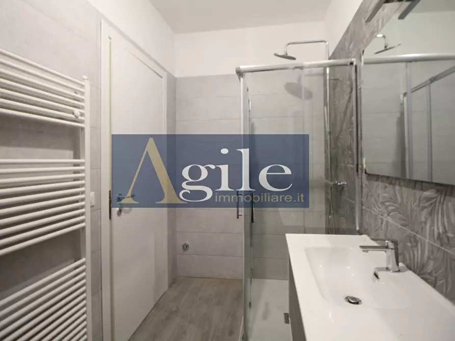 Immagine 5 di Appartamento in vendita  in via livenza a San Benedetto Del Tronto