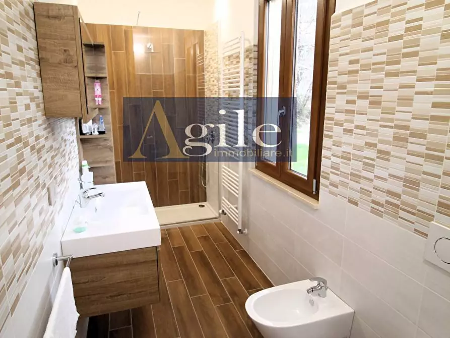 Immagine 24 di Villa in vendita  in STRADA PROVINCIALE a Montefiore Dell'aso