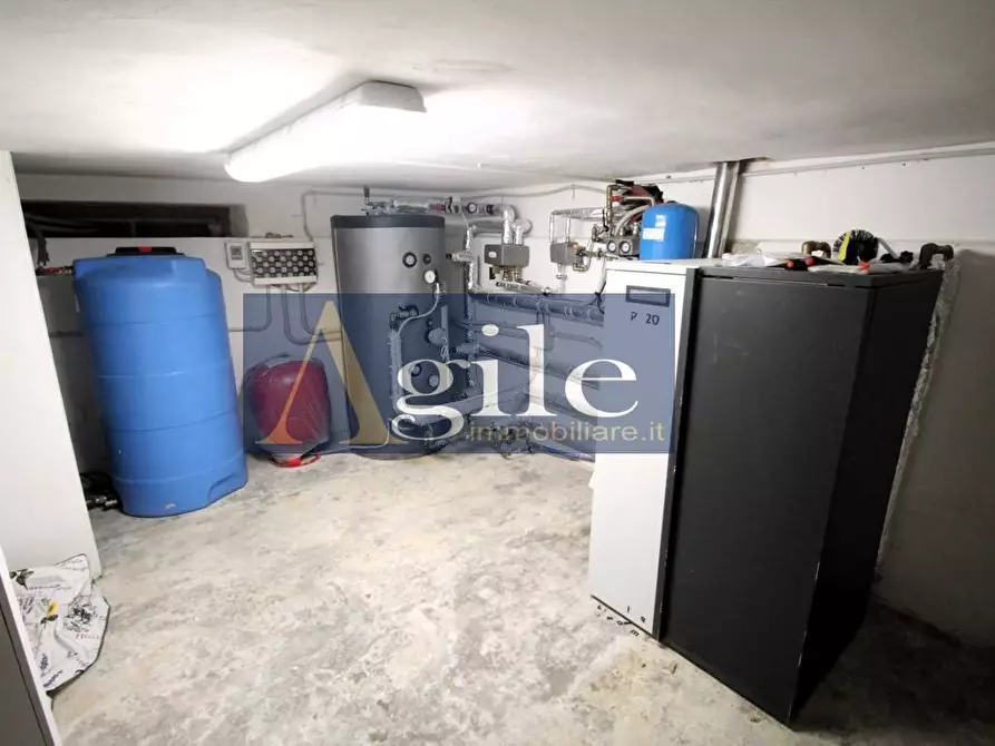 Immagine 27 di Villa in vendita  in STRADA PROVINCIALE a Montefiore Dell'aso