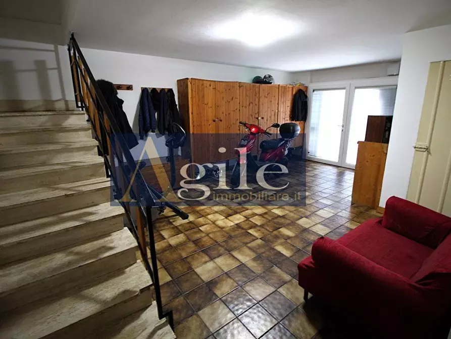 Immagine 22 di Villetta a schiera in vendita  in VIA GIANNI TORSELLINI a Folignano