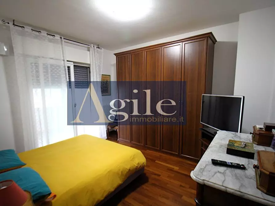 Immagine 11 di Villetta a schiera in vendita  in VIA GIANNI TORSELLINI a Folignano