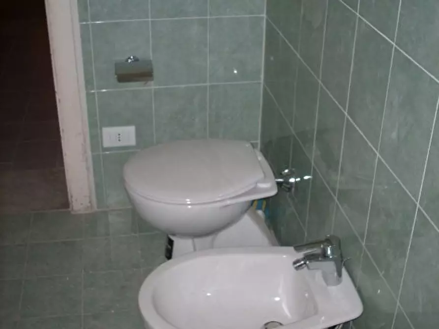 Immagine 11 di Appartamento in vendita  in Via Cristoforo Colombo a Pisa