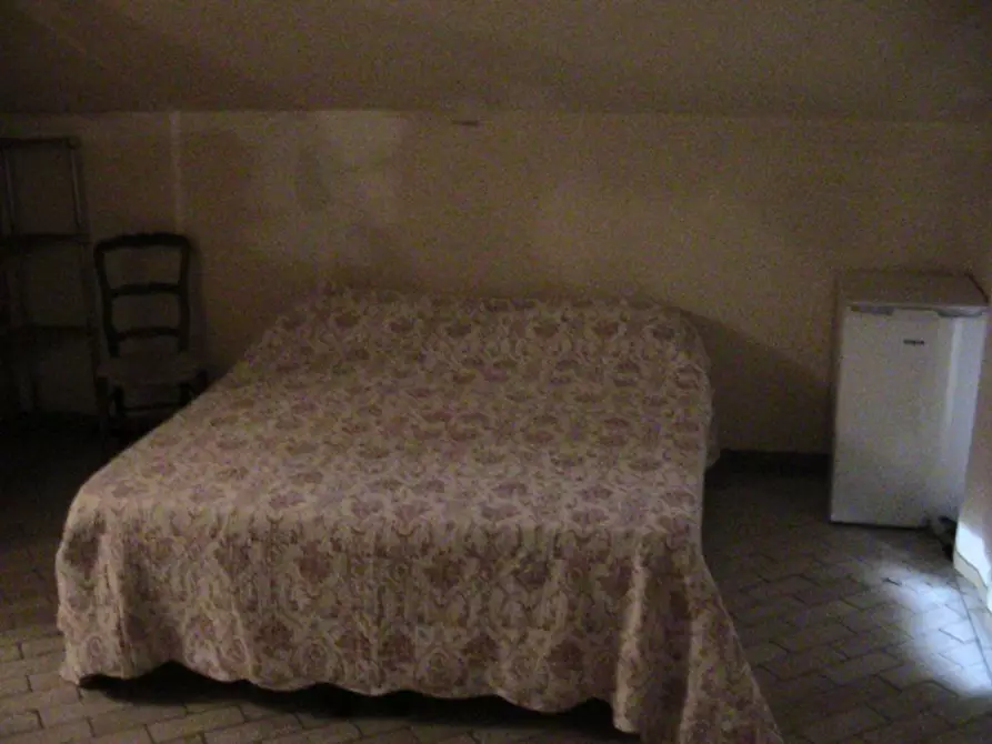 Immagine 4 di Casa indipendente in affitto  in via di montecastello a Pontedera